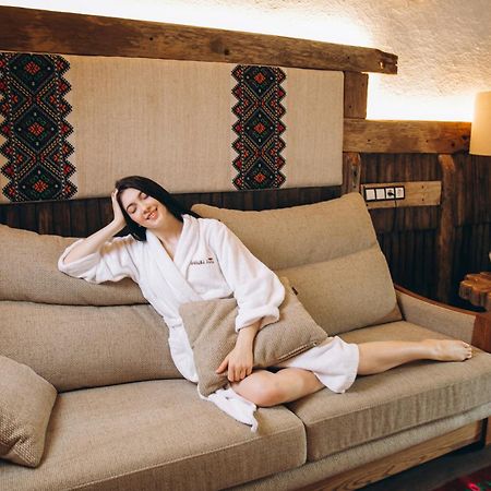 Грибова Хата Bukovel Bagian luar foto